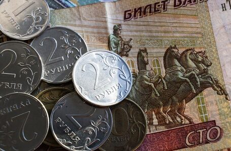 В Херсонской области планируют переходить на рубль уже в мае